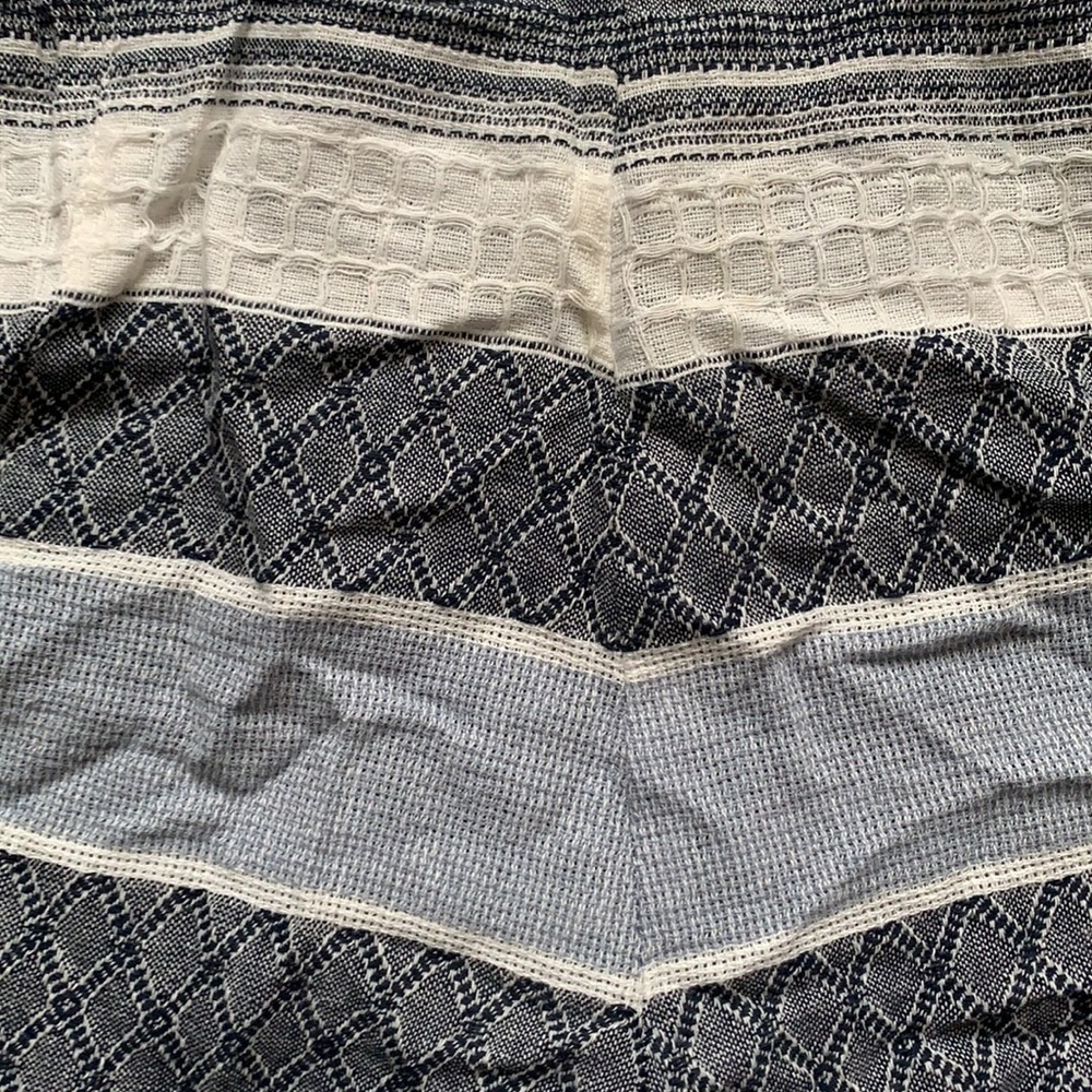 Mudpie Weaved Cloth Shorts - Picture 2 of 4